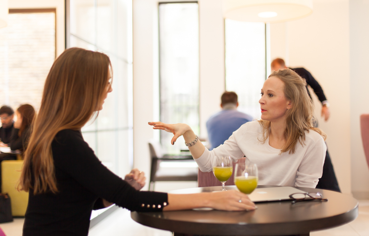 A private conversation in a London members&rsquo; club